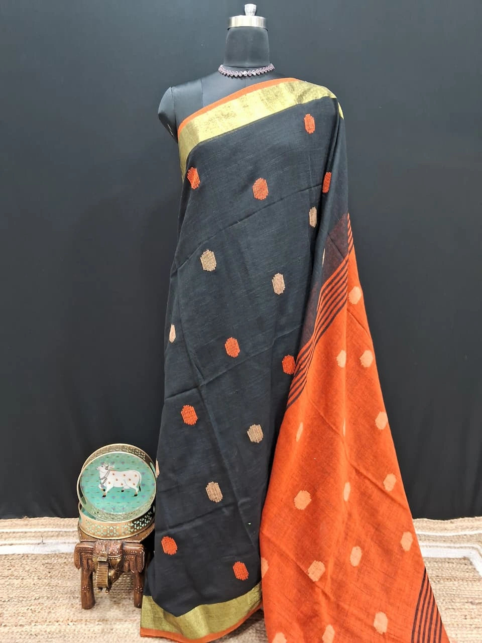 Beautiful Black Khadhi Cotton Saree 