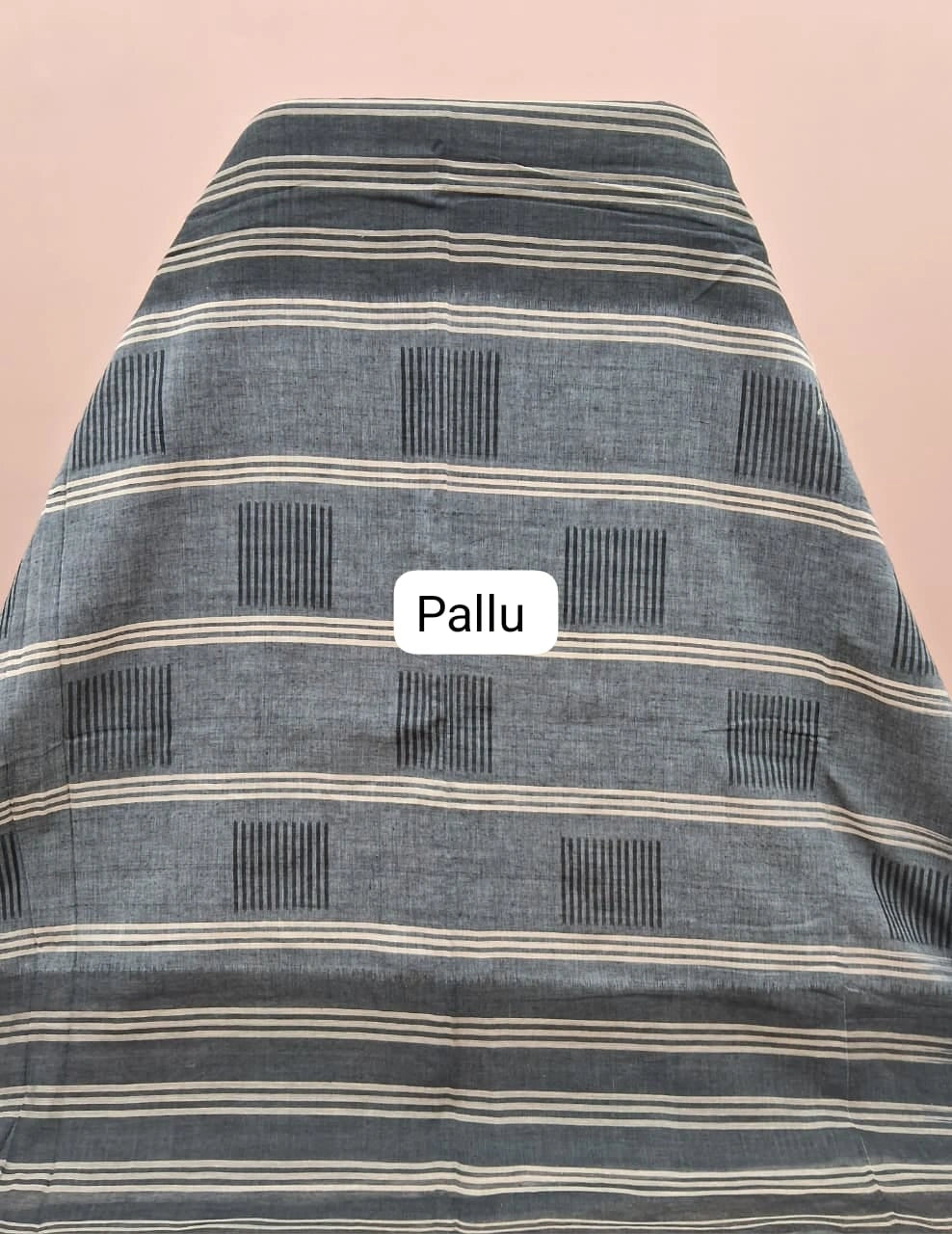Pure Beige Khadhi cotton saree pallu