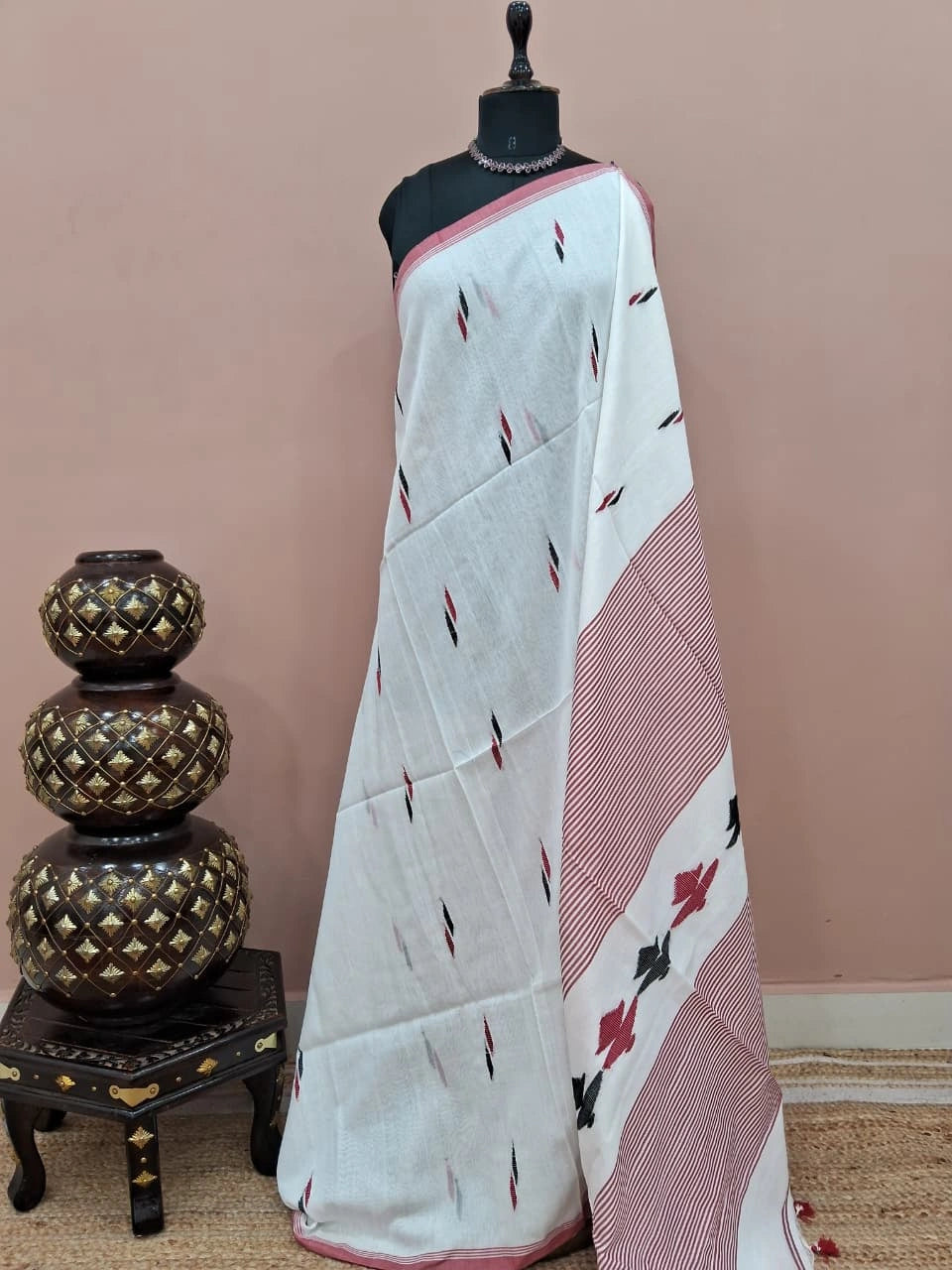Off-white Khadhi Cotton Saree