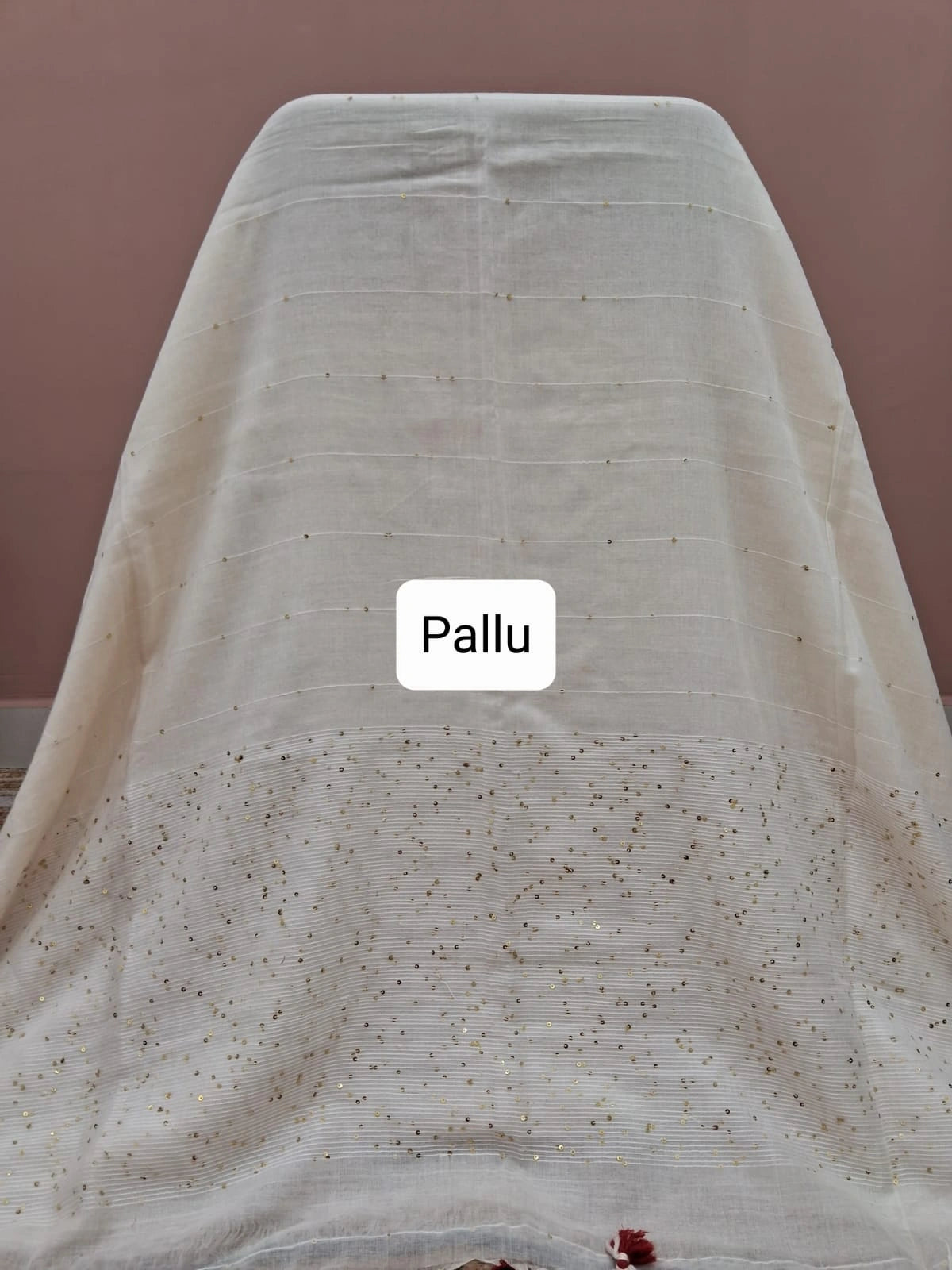 Off-white Khadi cotton saree Pallu