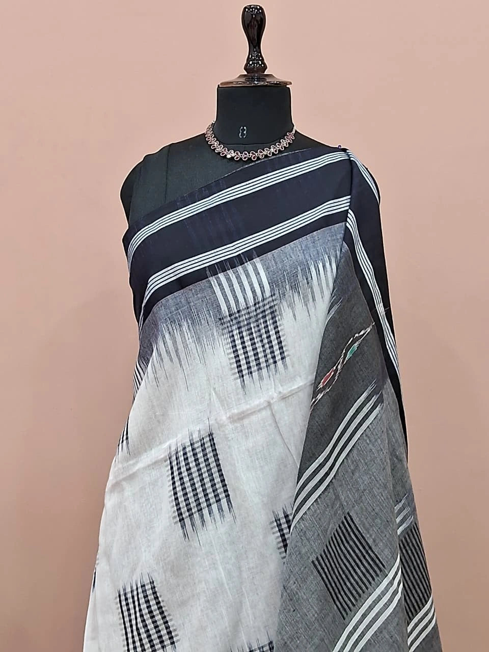 Off-White Khadhi Cotton Saree