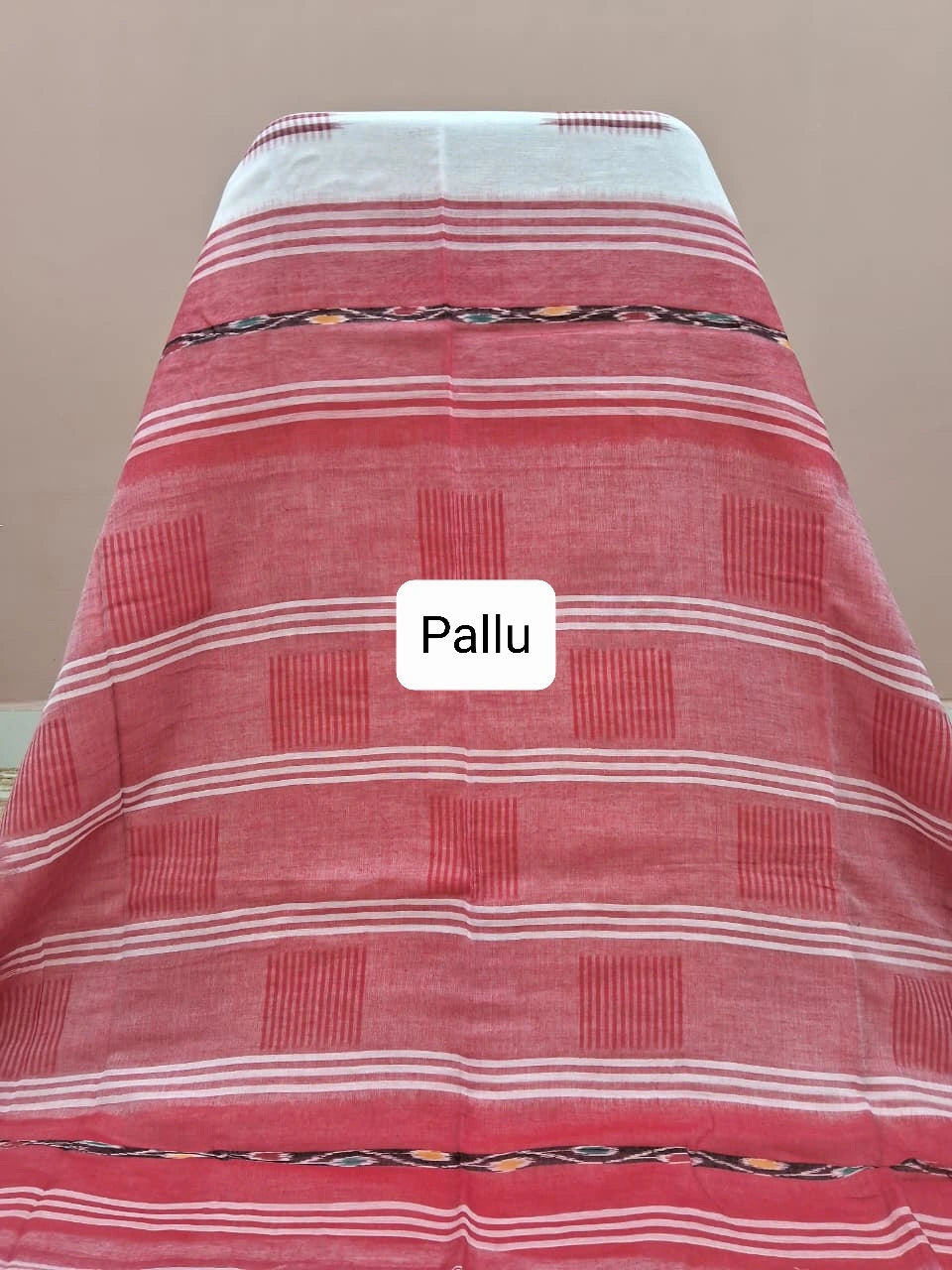 Off-White Khadi Cotton Saree Pallu