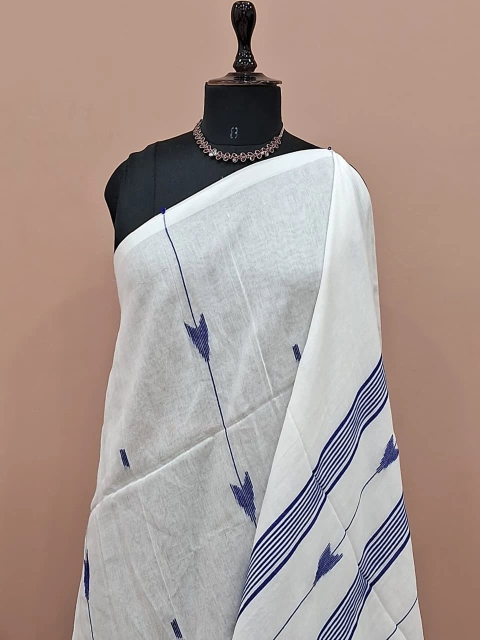 White Khadi Cotton Saree 1