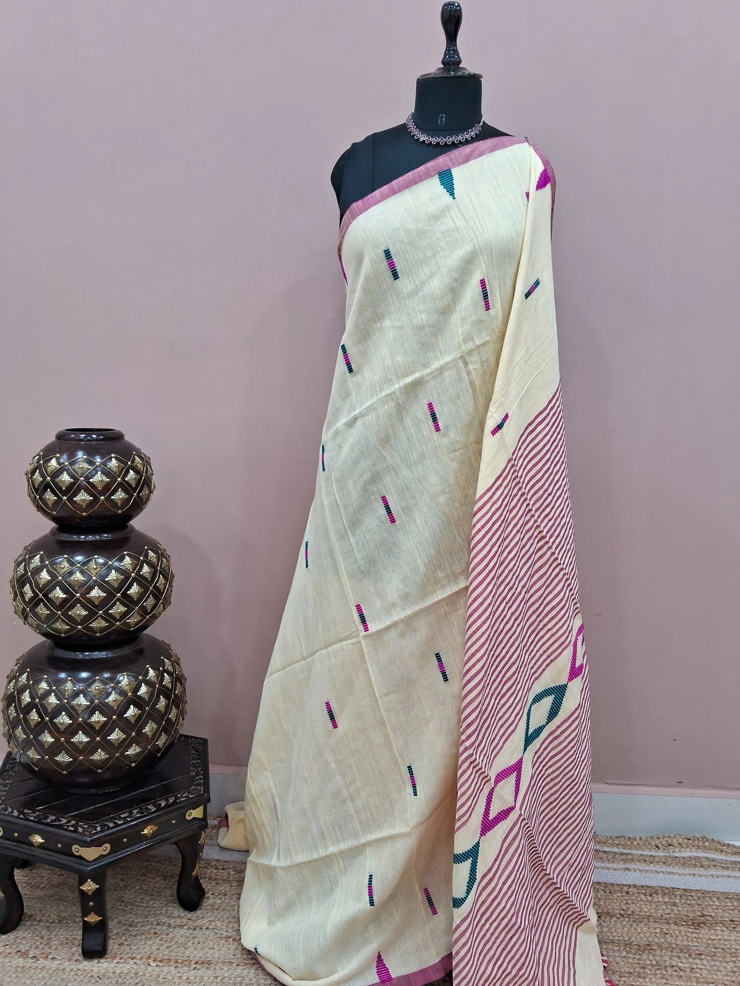 Cream Khadhi Cotton Saree 