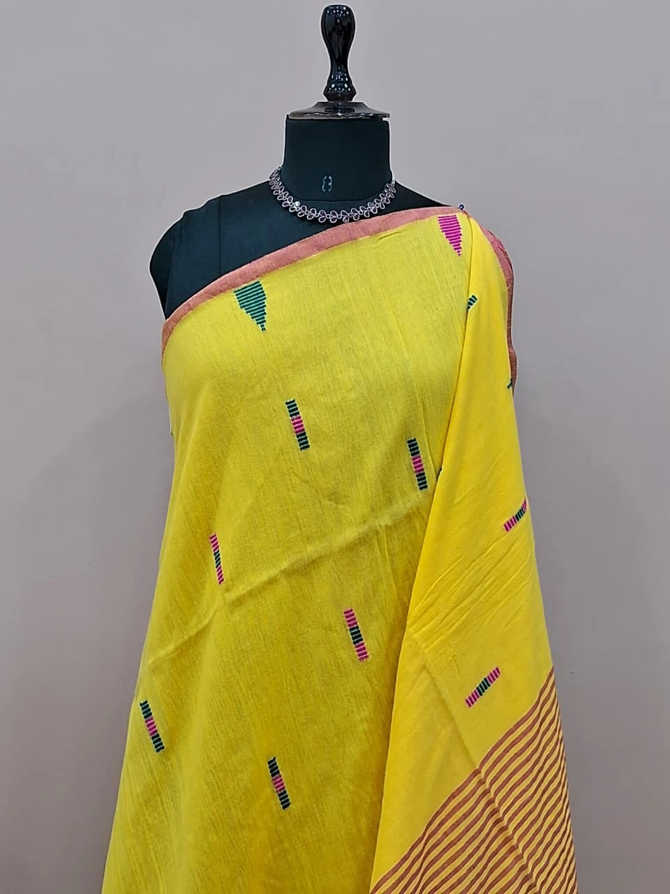 Lemon Yellow Khadhi Cotton Saree 1