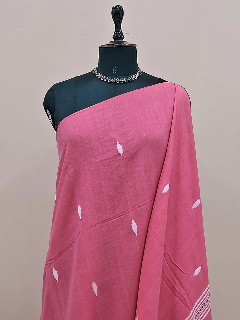 Coral Pink Khadhi Cotton Saree 1