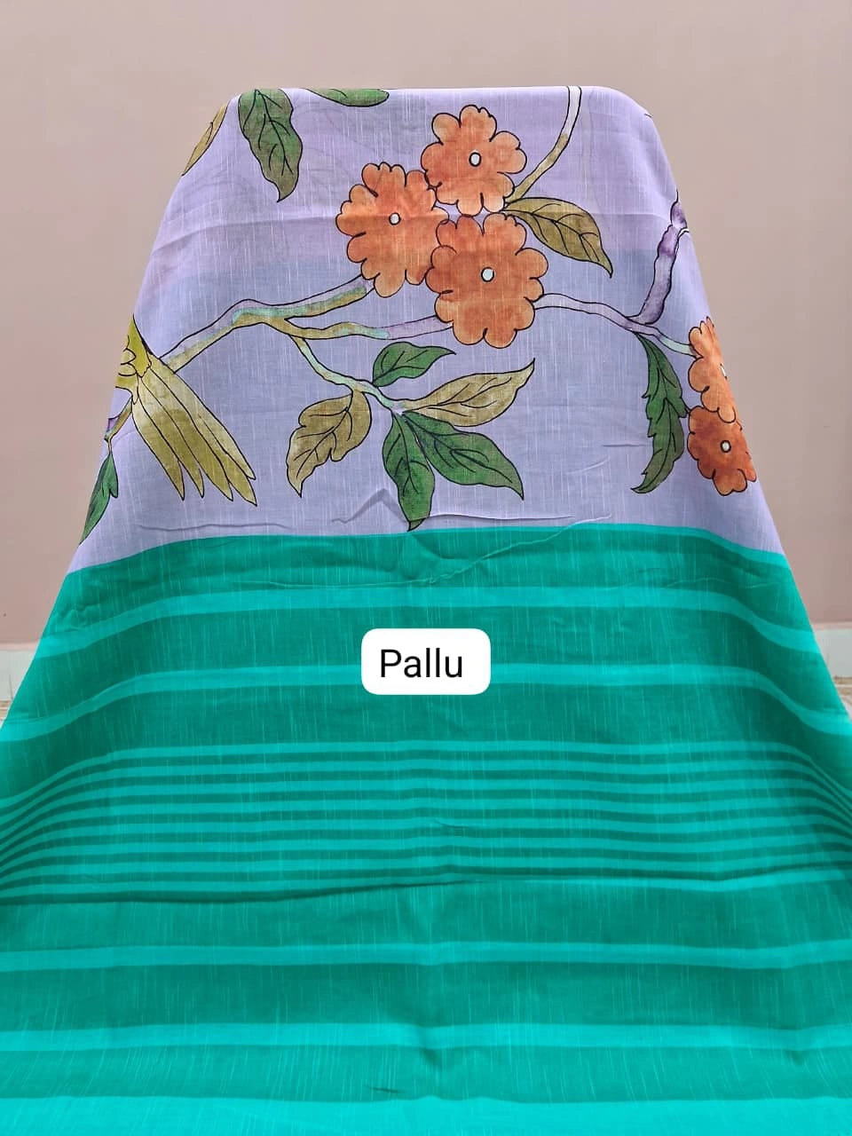 Lavender Khadhi Cotton Saree pallu
