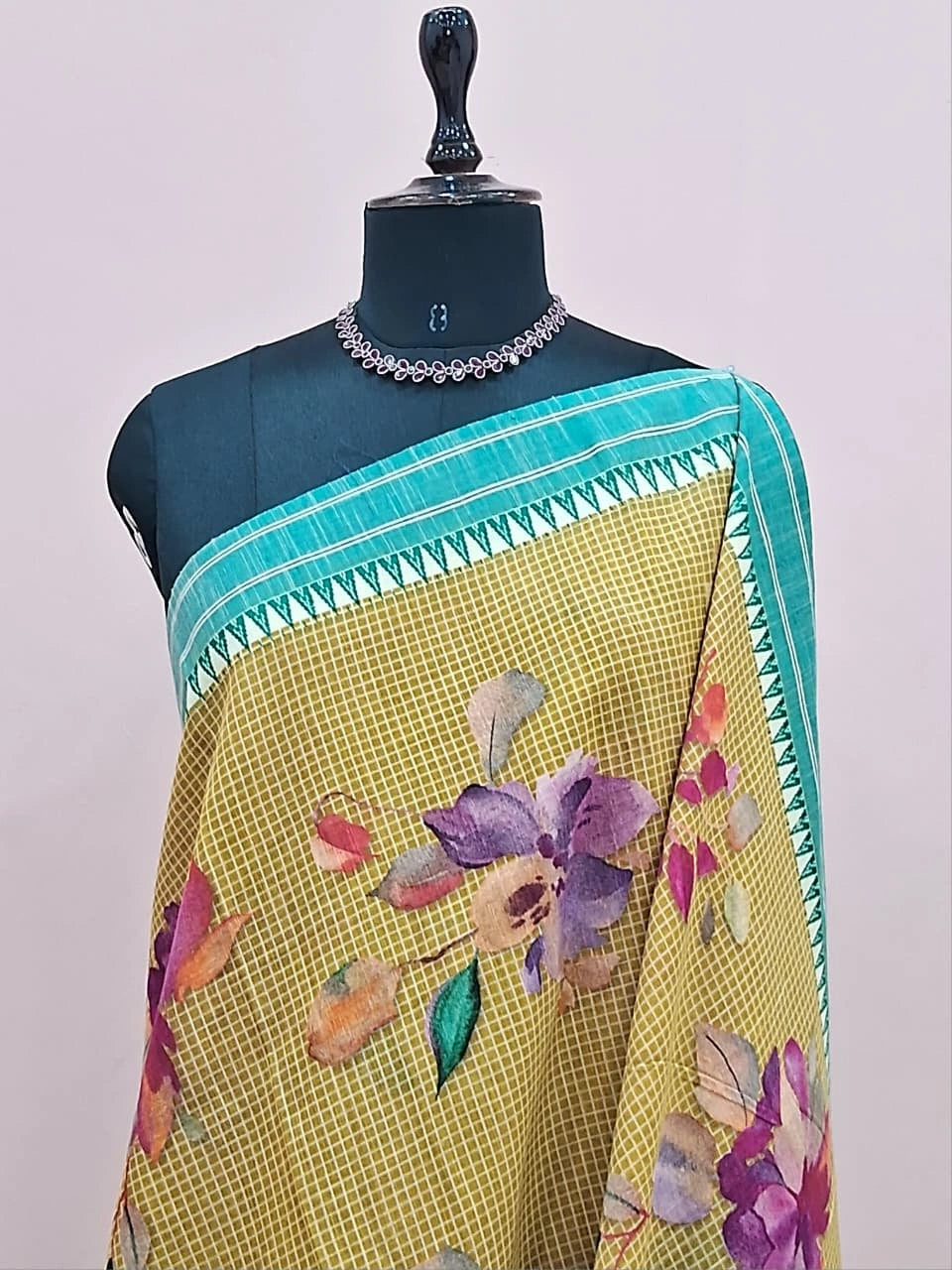 Olive Green Khadhi Cotton Saree 1