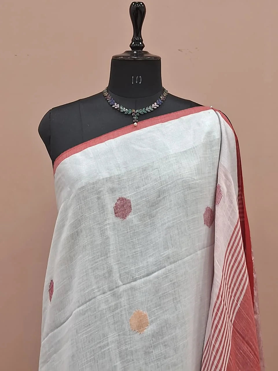 White Khadhi Cotton Saree 1