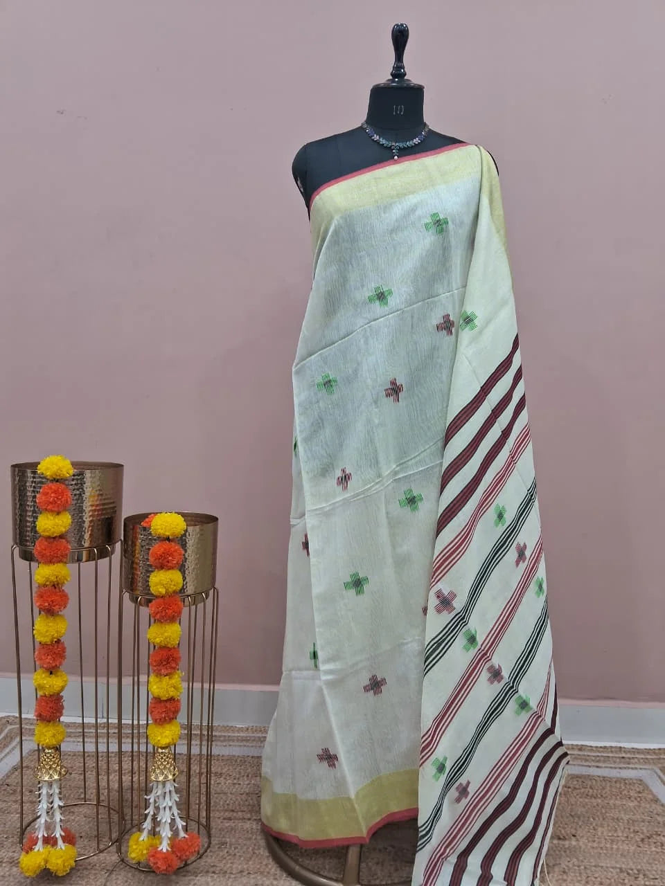 White Khadhi Cotton Tissue Saree 