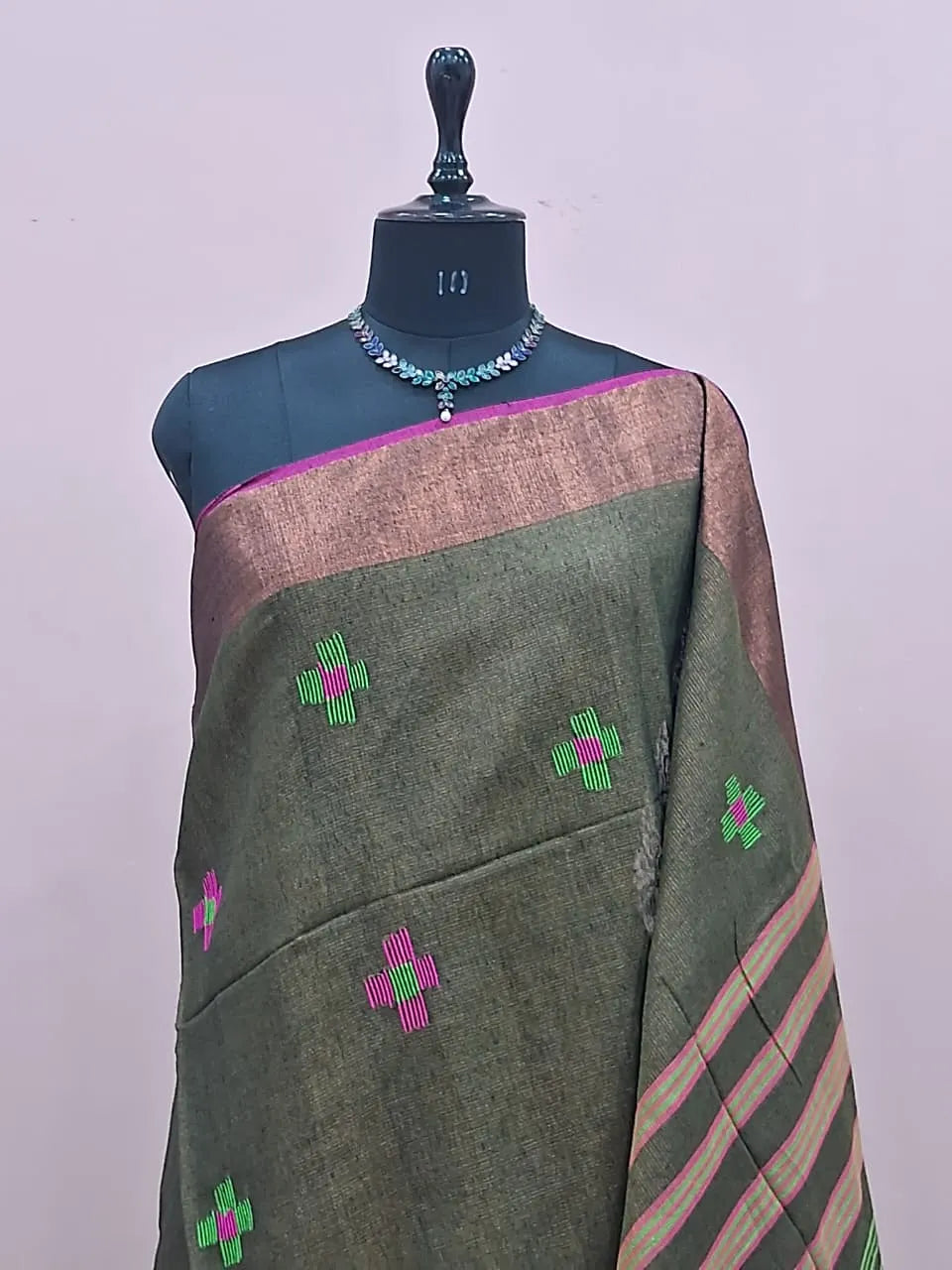 Army Green Khadhi Cotton Tissue Saree 1