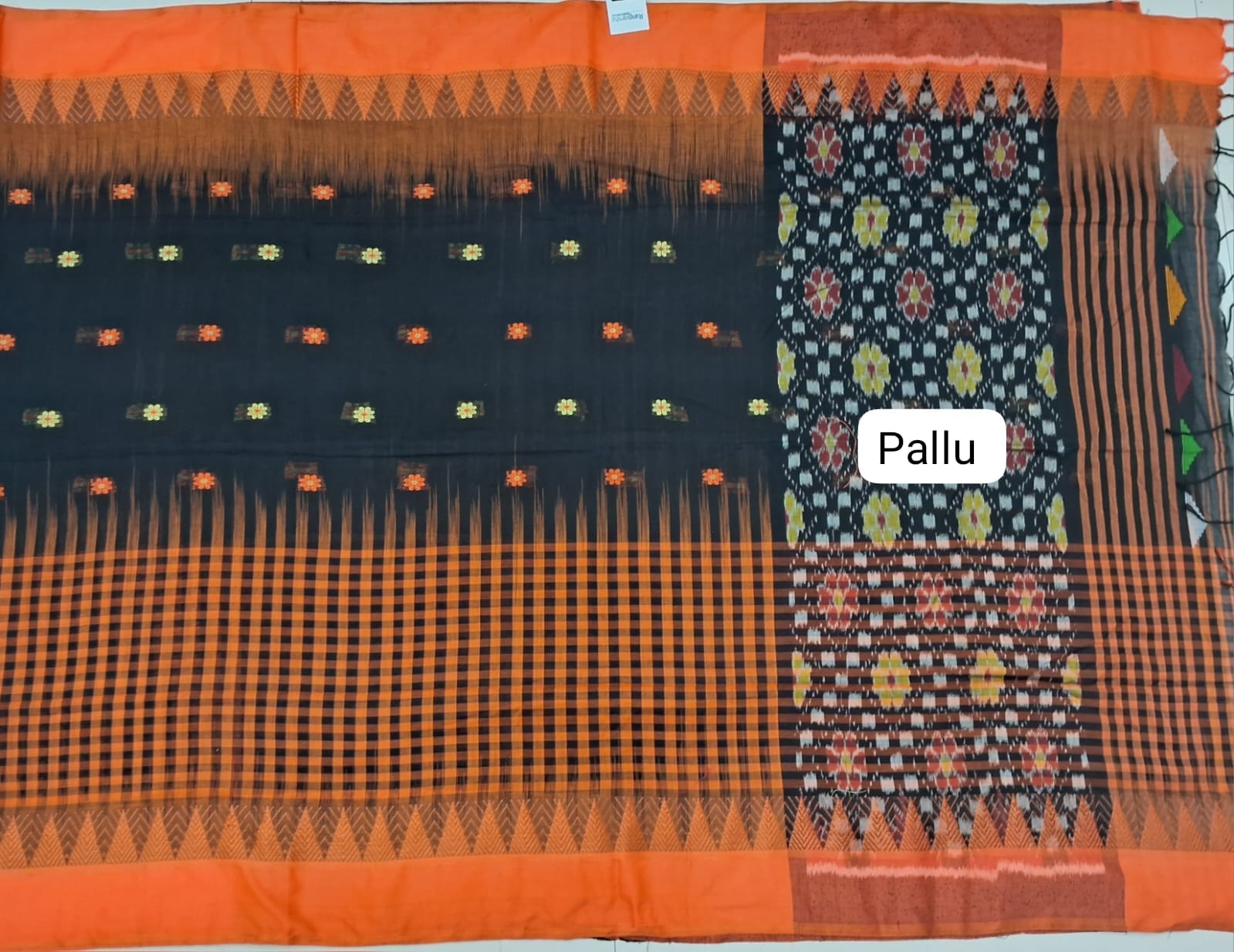 Bold Black Khadhi cotton Elegance pallu