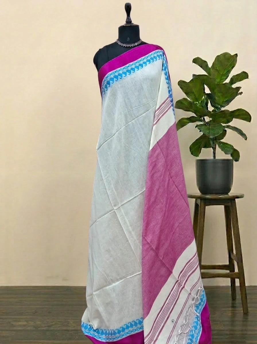 white plain khadhi cotton saree 