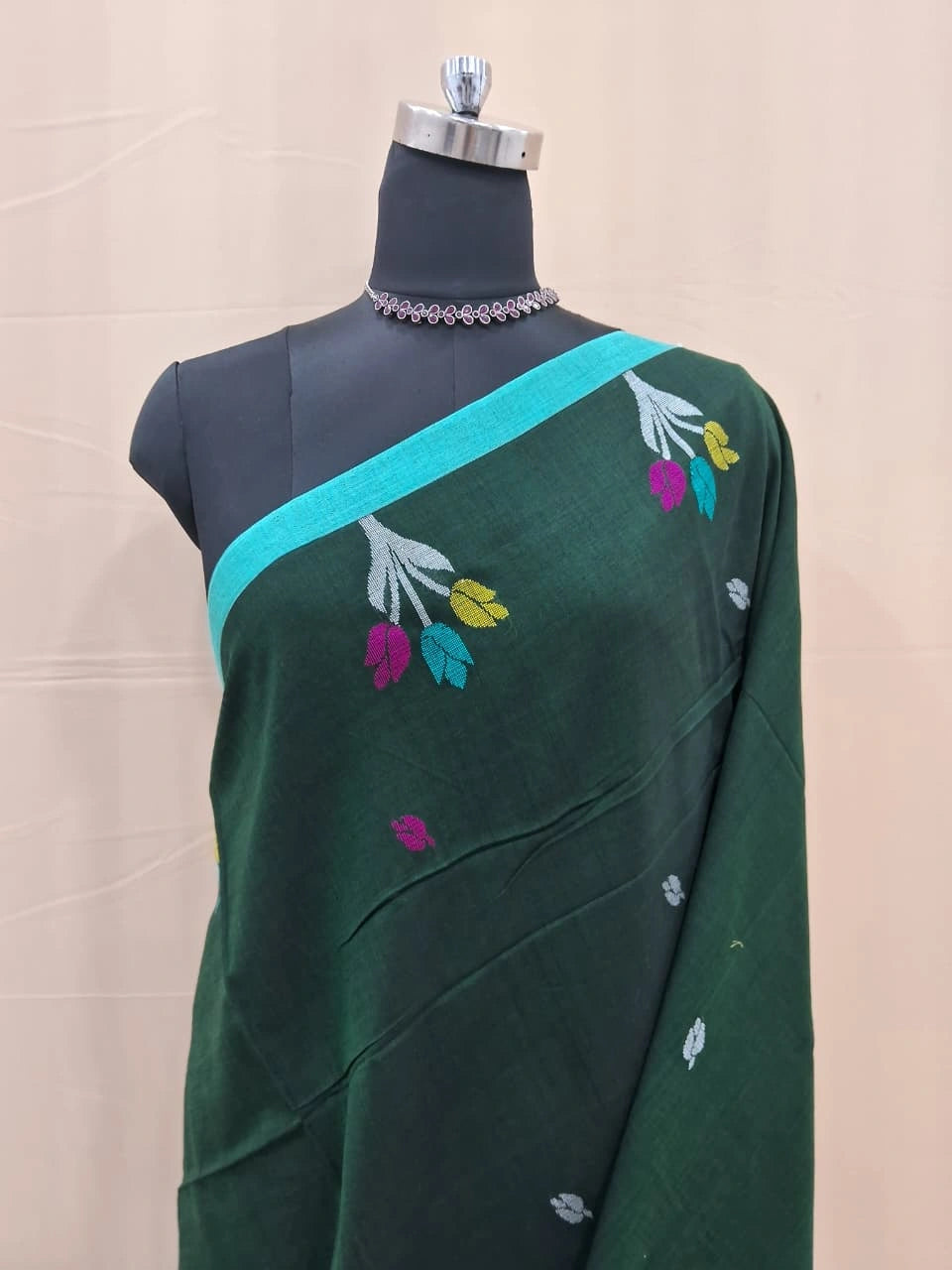 Classic Bottle Green Khadhi Cotton Saree 1