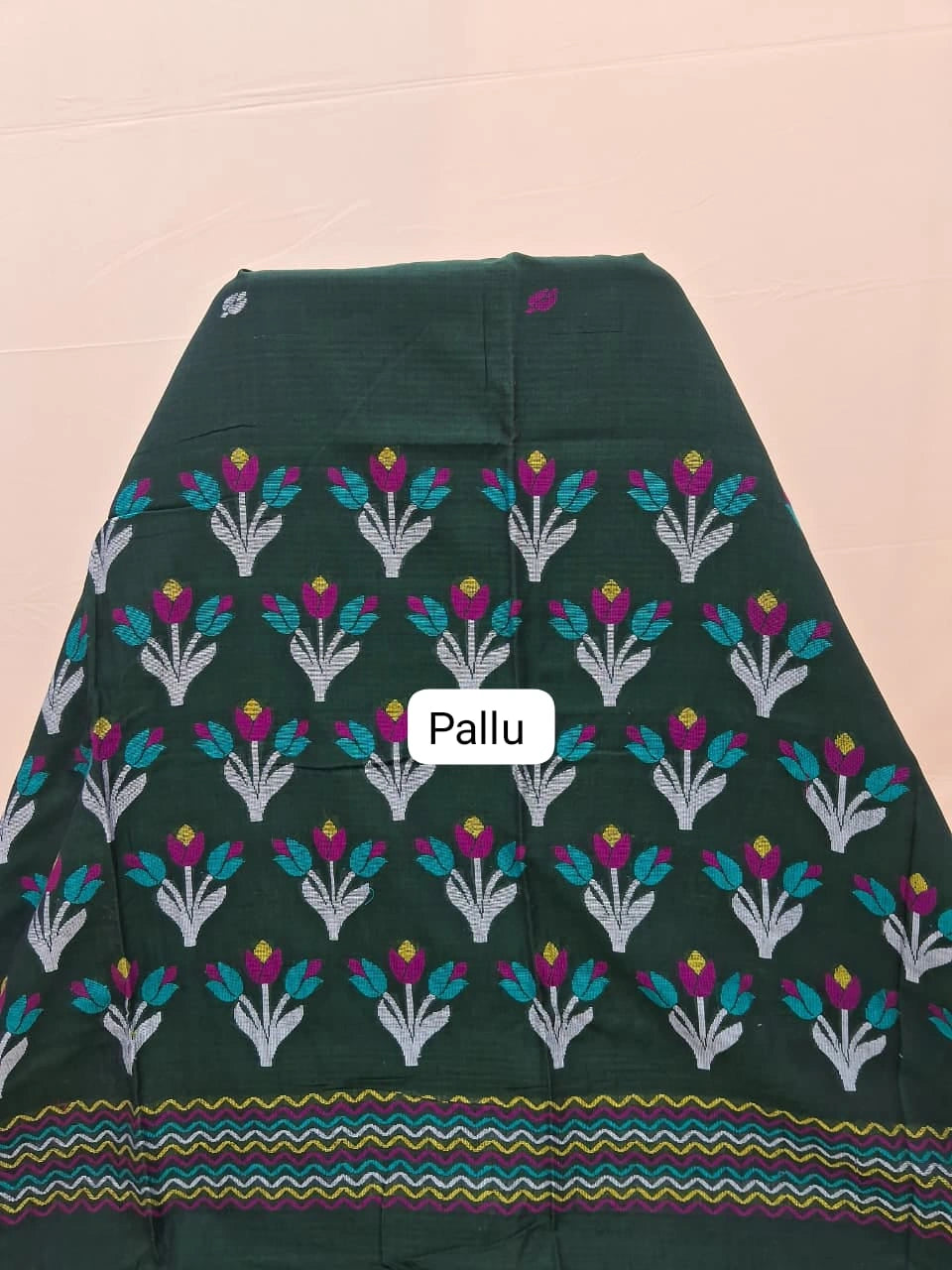 Classic Bottle Green Khadhi Cotton Saree Pallu