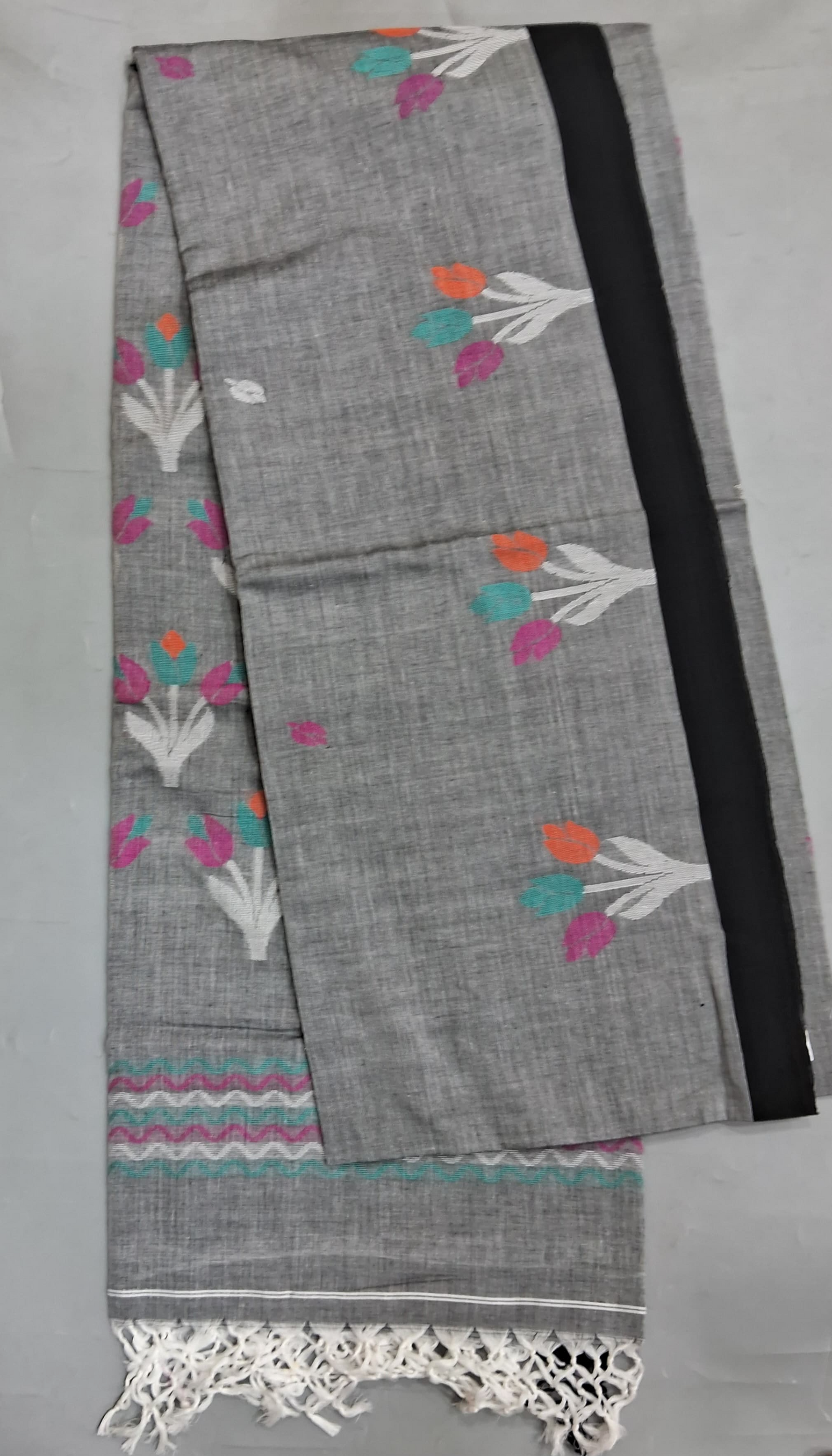 Pale grey Khadhi Cotton Saree