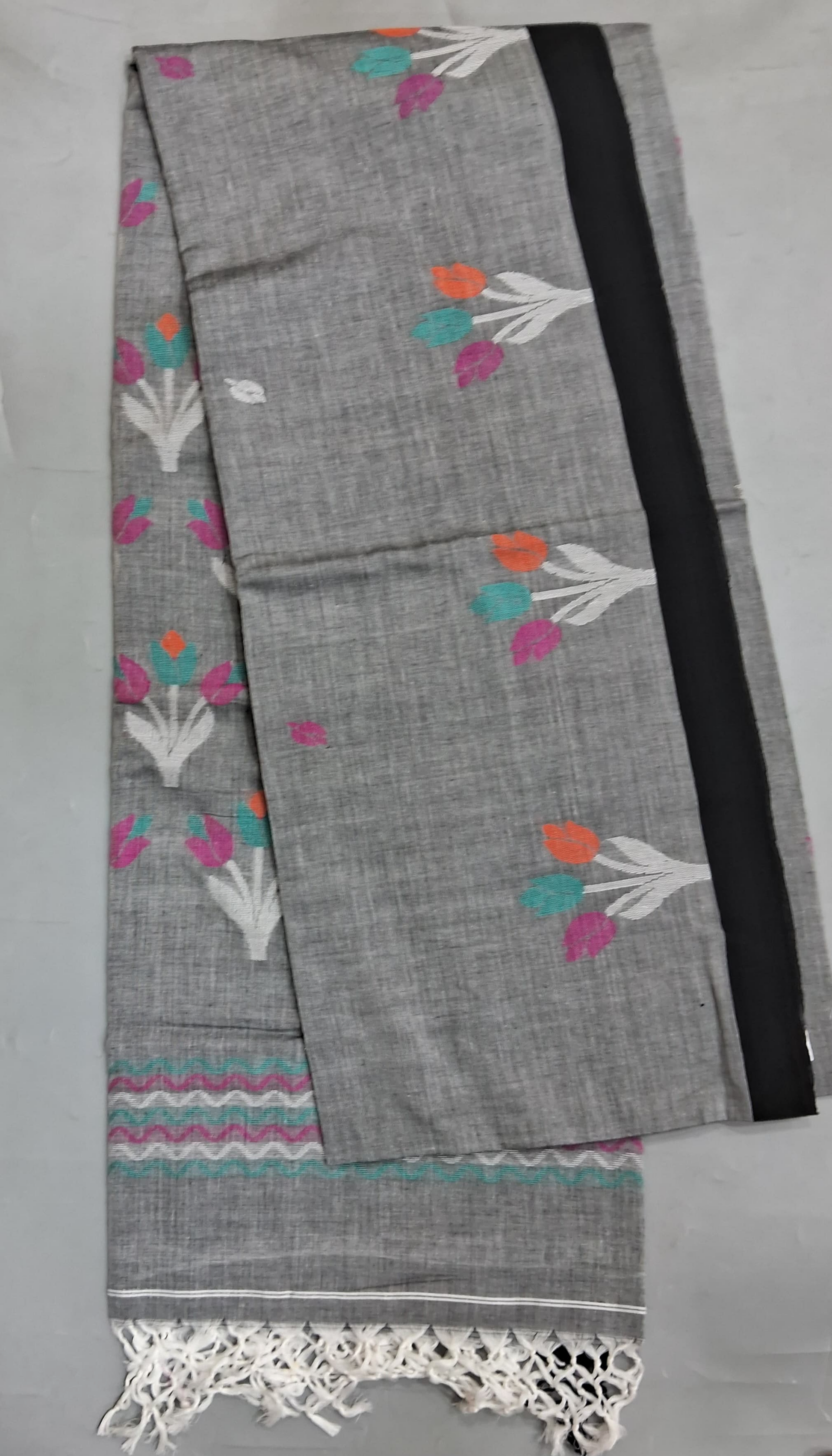 Pale grey Khadhi Cotton Saree