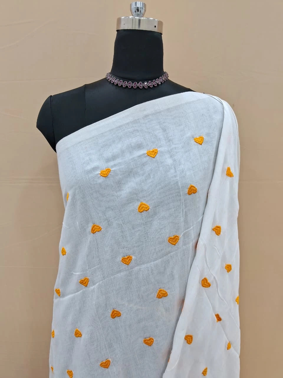 Regal Ivory White Khadhi Cotton Handloom Saree 1