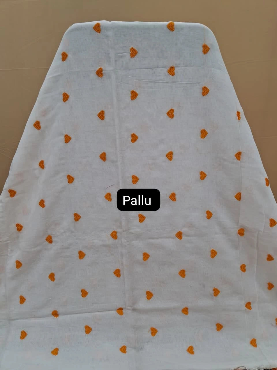 Regal Ivory White Khadhi Cotton Handloom Saree Pallu