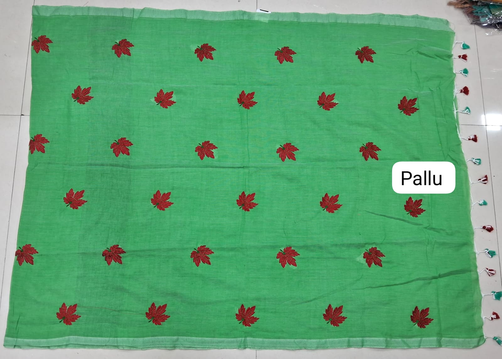 Bright Green Khadhi Cotton Saree pallu