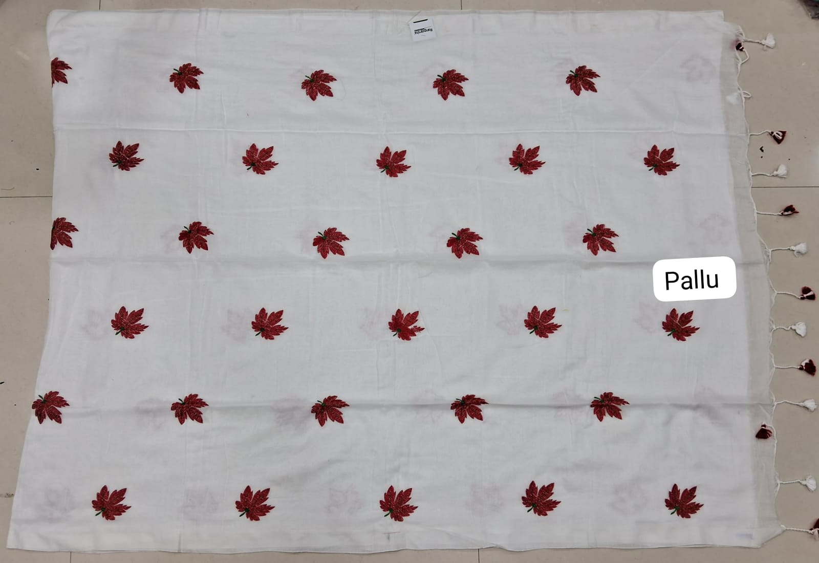 White Khadhi Cotton Saree Pallu