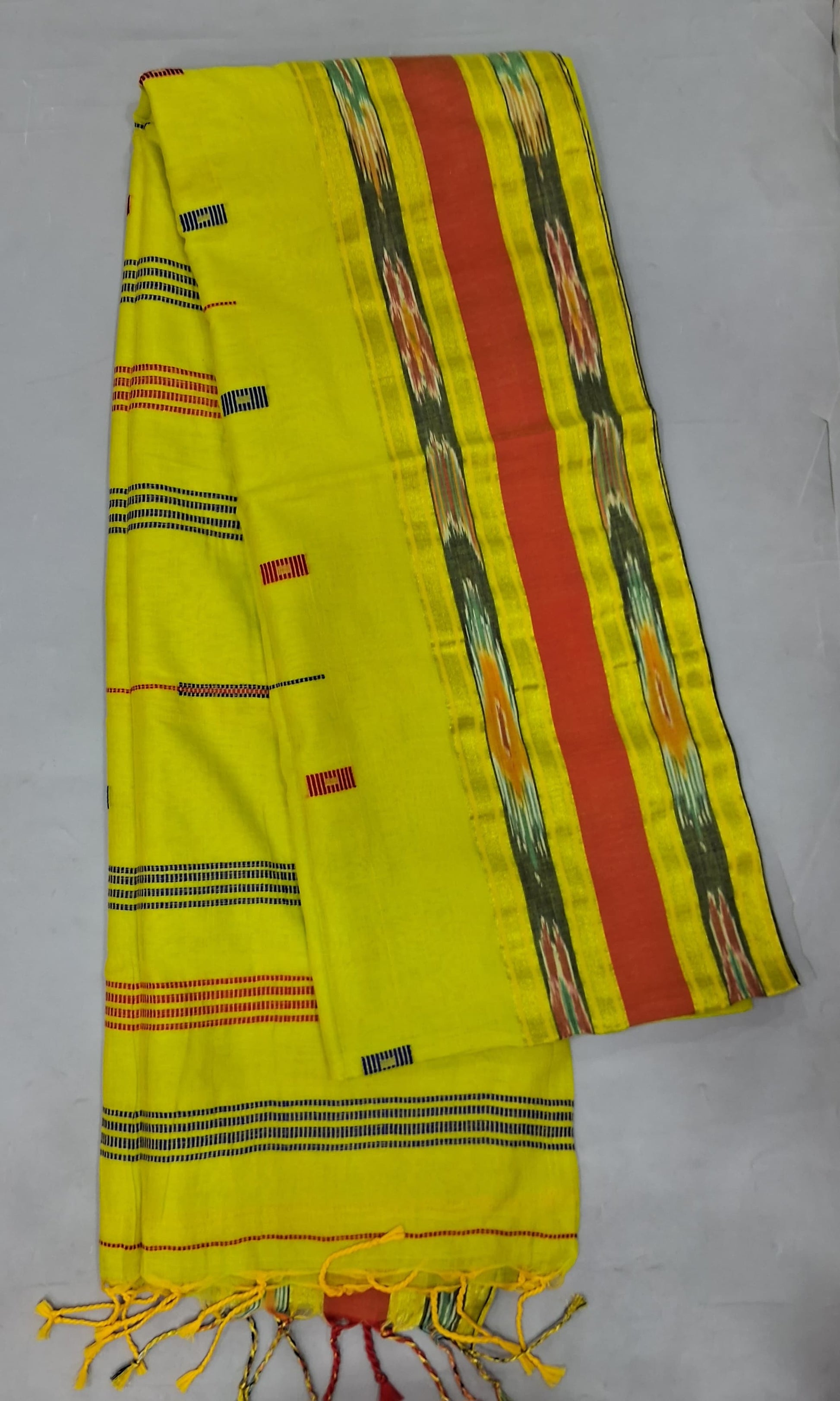 Citron Green Khadhi Cotton Saree