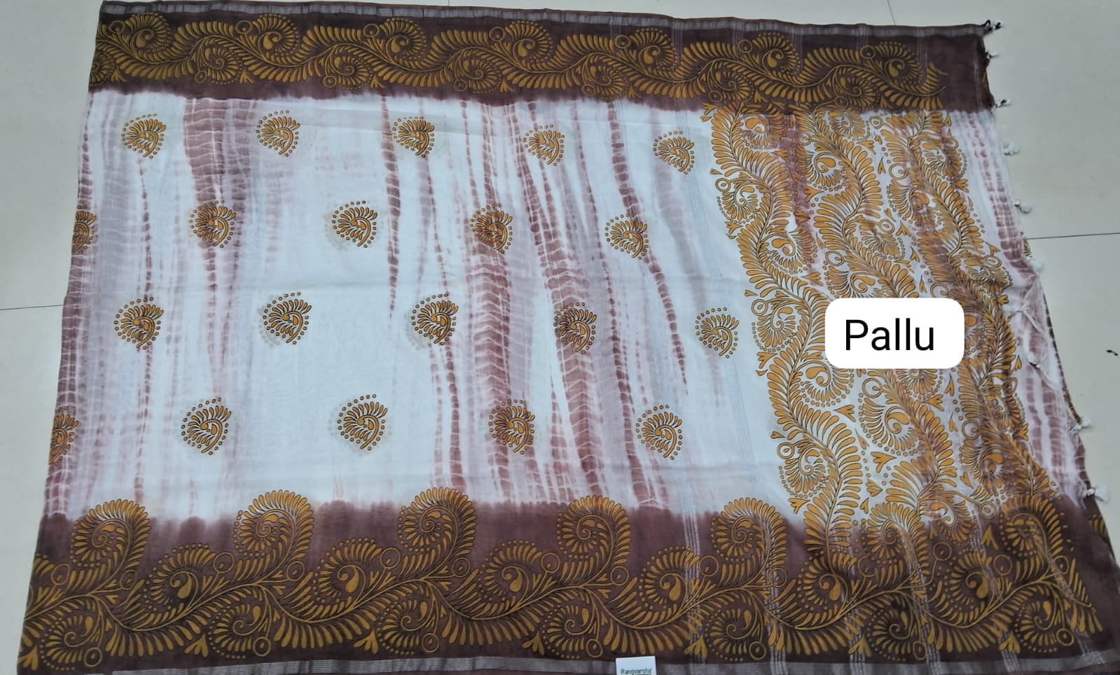 White with Mocha Brown Shibori Khadhi Cotton Saree pallu