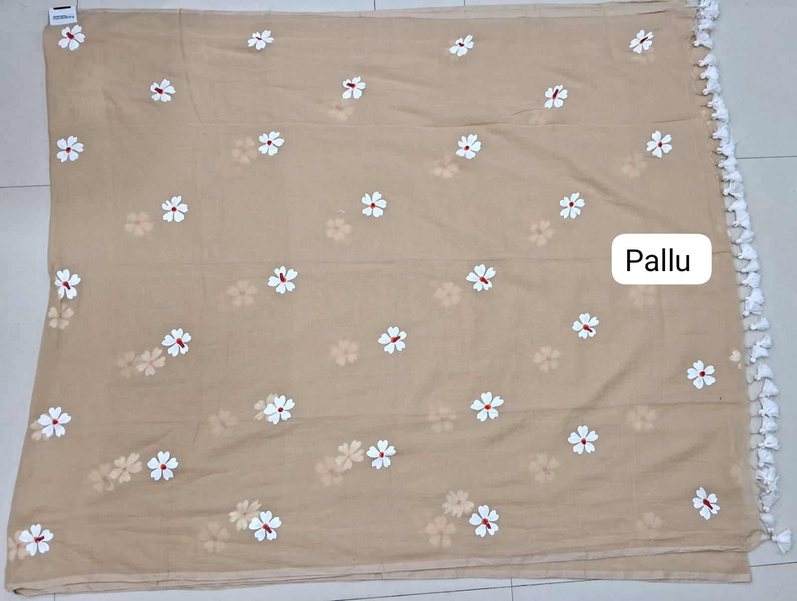 Cream Khadhi Cotton Saree Pallu