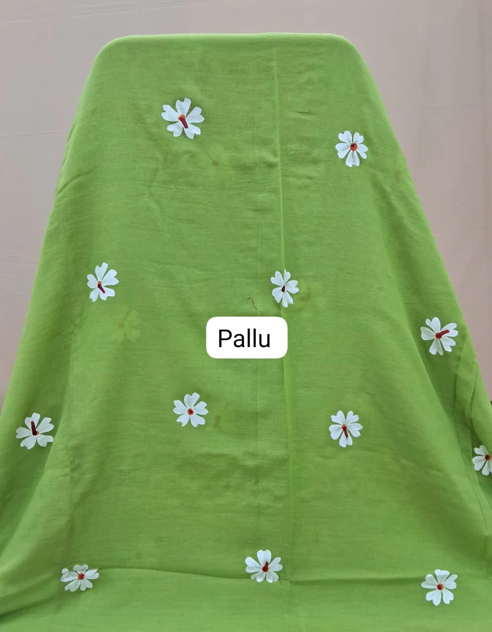 Leaf Green Handloom Khadhi Cotton Saree Pallu