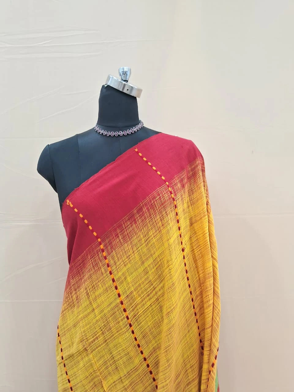 Yellow and maroon shaded Khadhi Cotton Saree 1