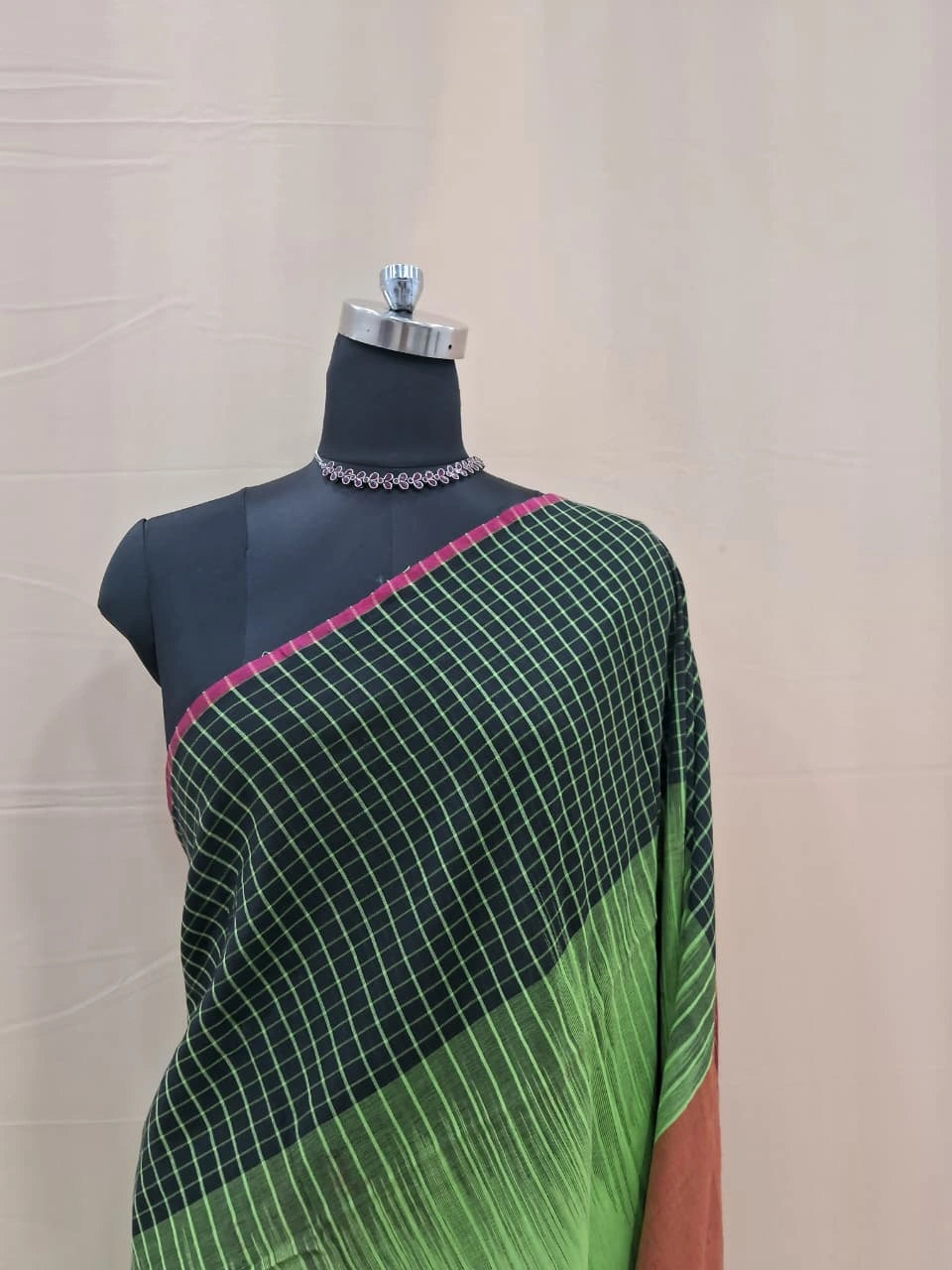Bright Green Khadhi Cotton Saree 1