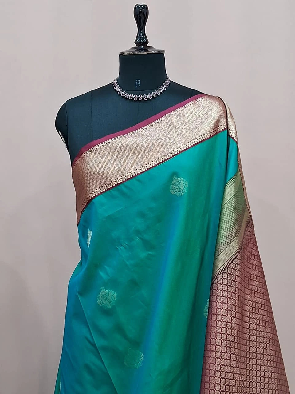 Rama Green Kanchi Soft Silk Saree 1