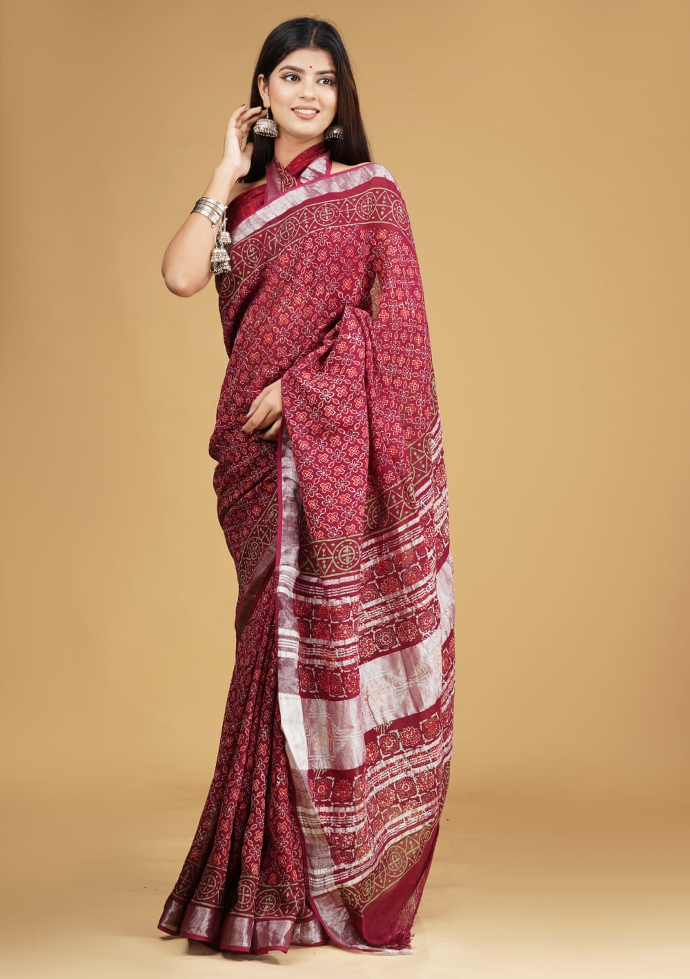 Maroon Linen Saree