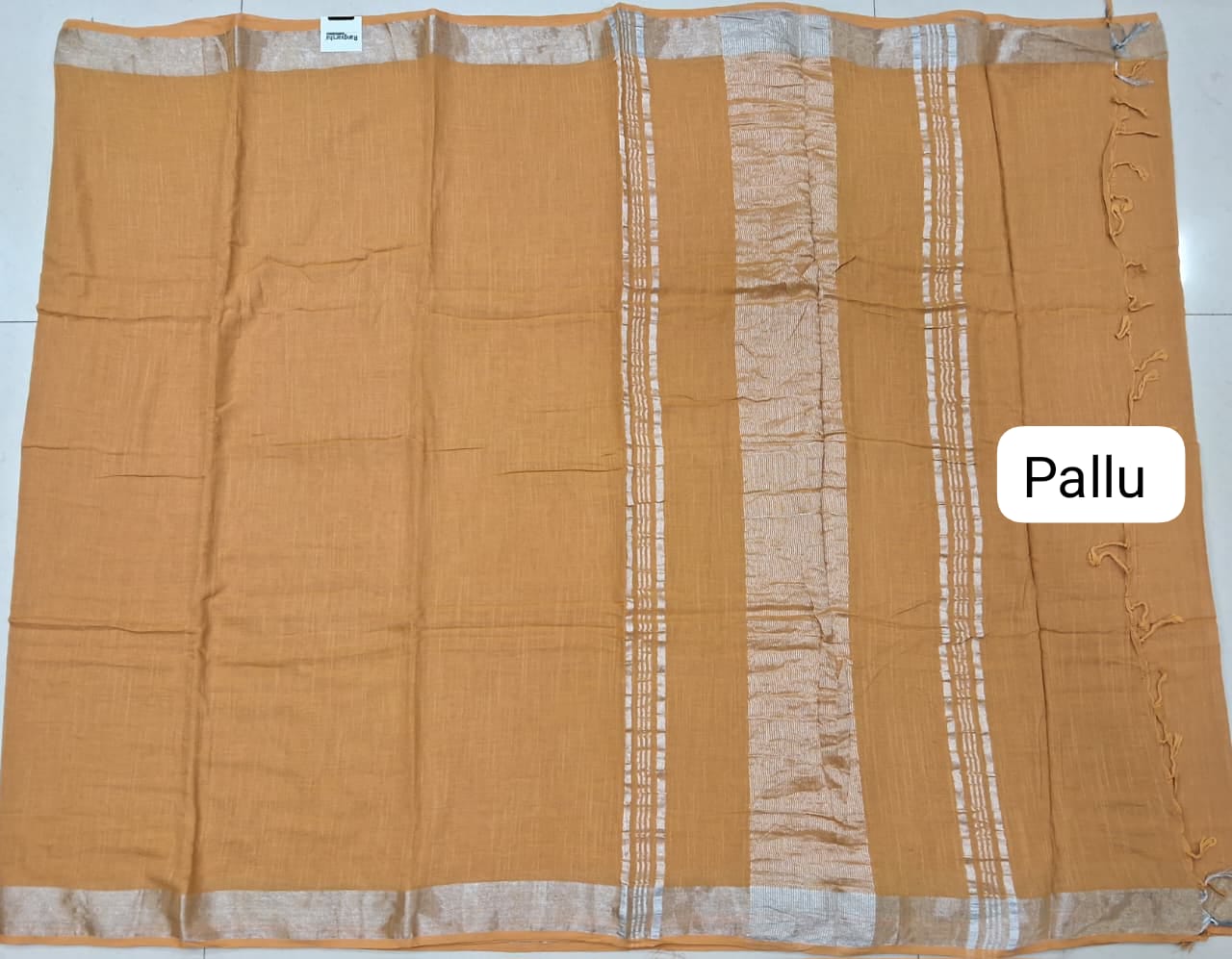 Light Yellow Plain Linen Cotton Saree pallu