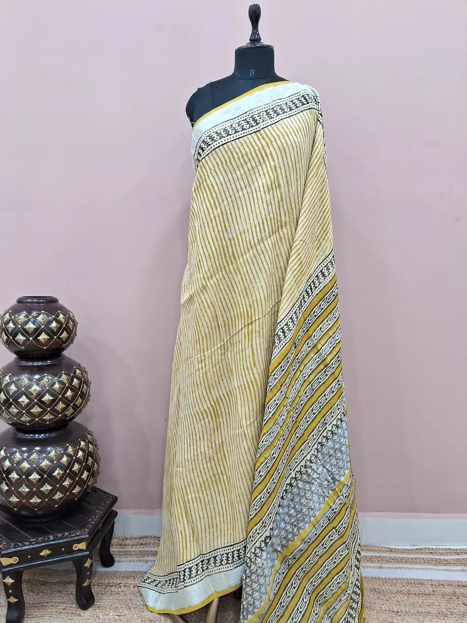 Beige Linen Cotton Saree