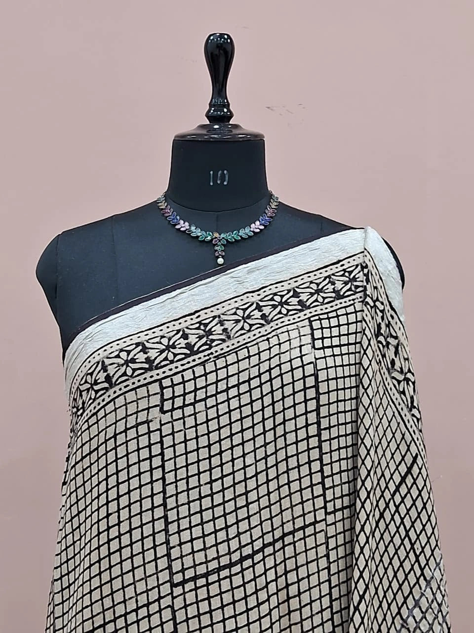 Beige Linen Cotton Saree 1