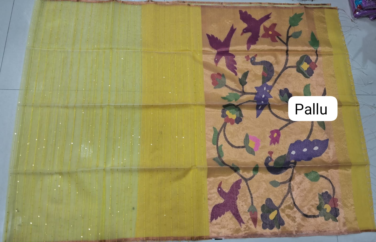Yellow Muslin Saree pallu