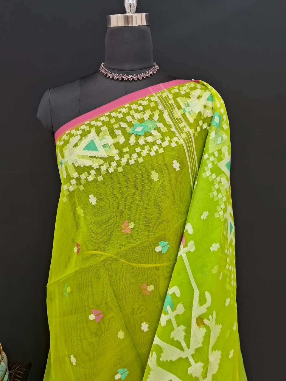 Luxury Bright Green Muslin Silk Saree 1 