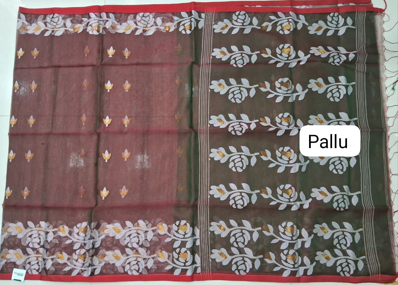 Walnut Brown Jamdani woven Muslin Saree Pallu