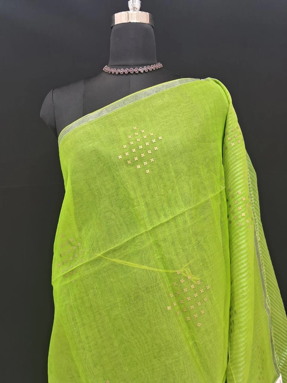 Parrot Green Muslin Silk Saree 1