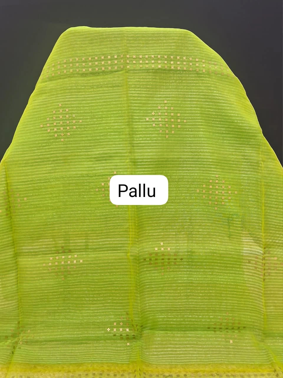 Parrot Green Muslin Silk Saree pallu