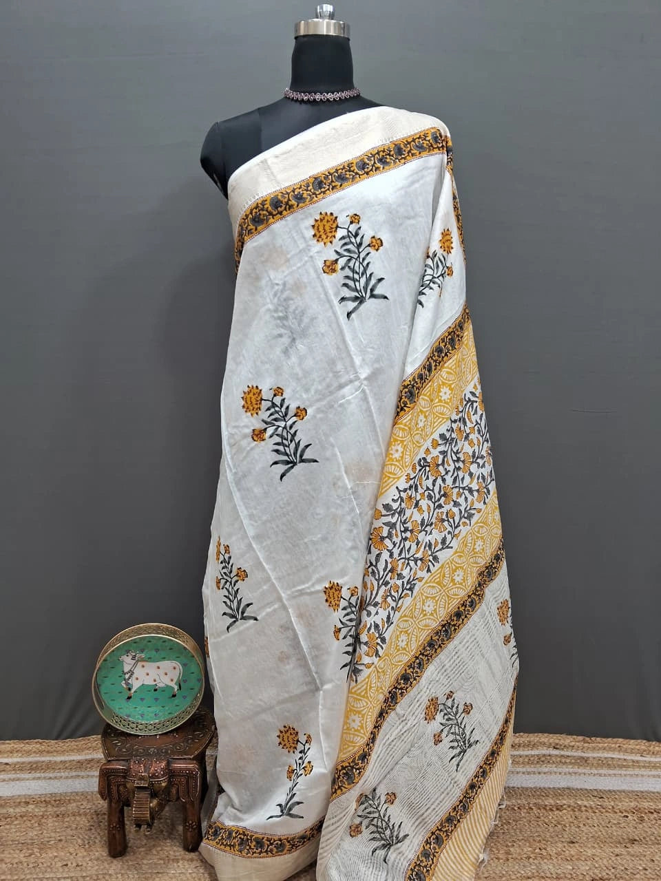 White Maheshwari Cotton Saree