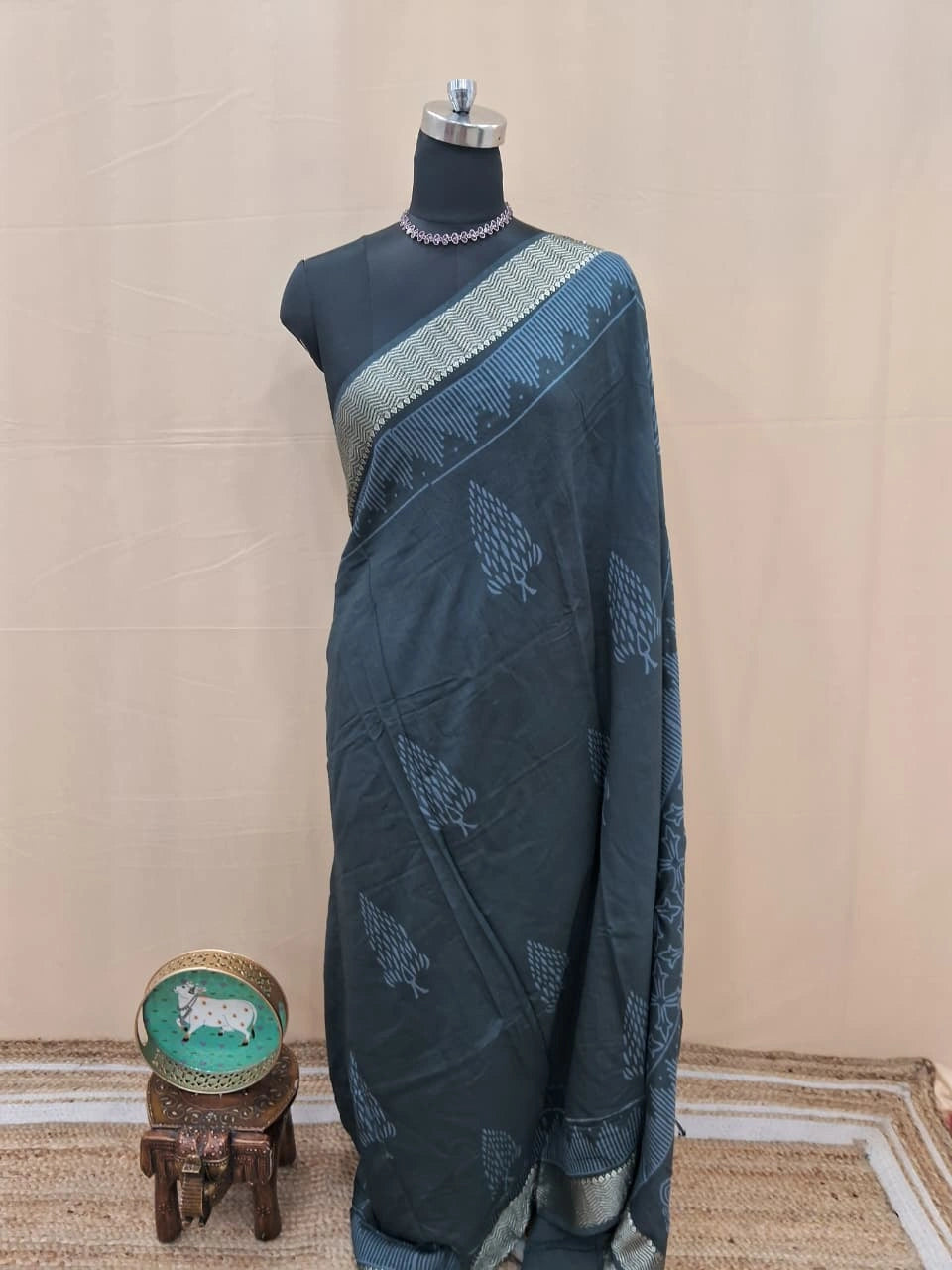 Metal Grey Maheshwari Cotton Saree 