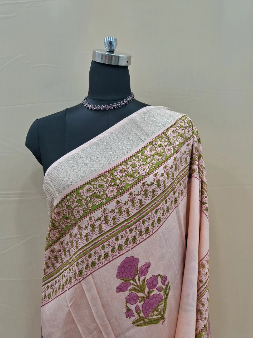 Elegant Peach Maheshwari Cotton Saree 1