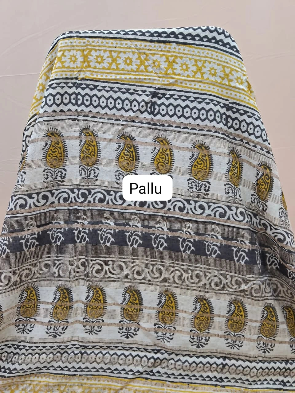 Emerald Green Maheshwari Cotton pallu