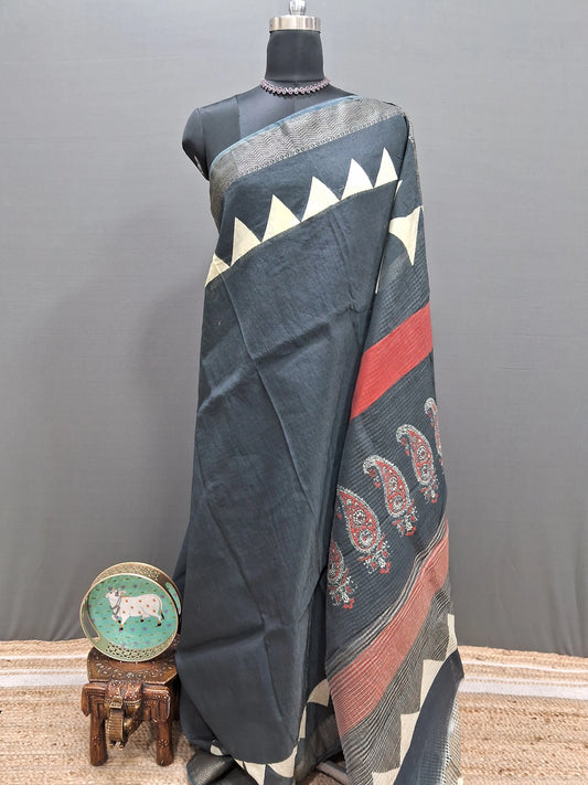 Black Plain Maheshwari Cotton Saree