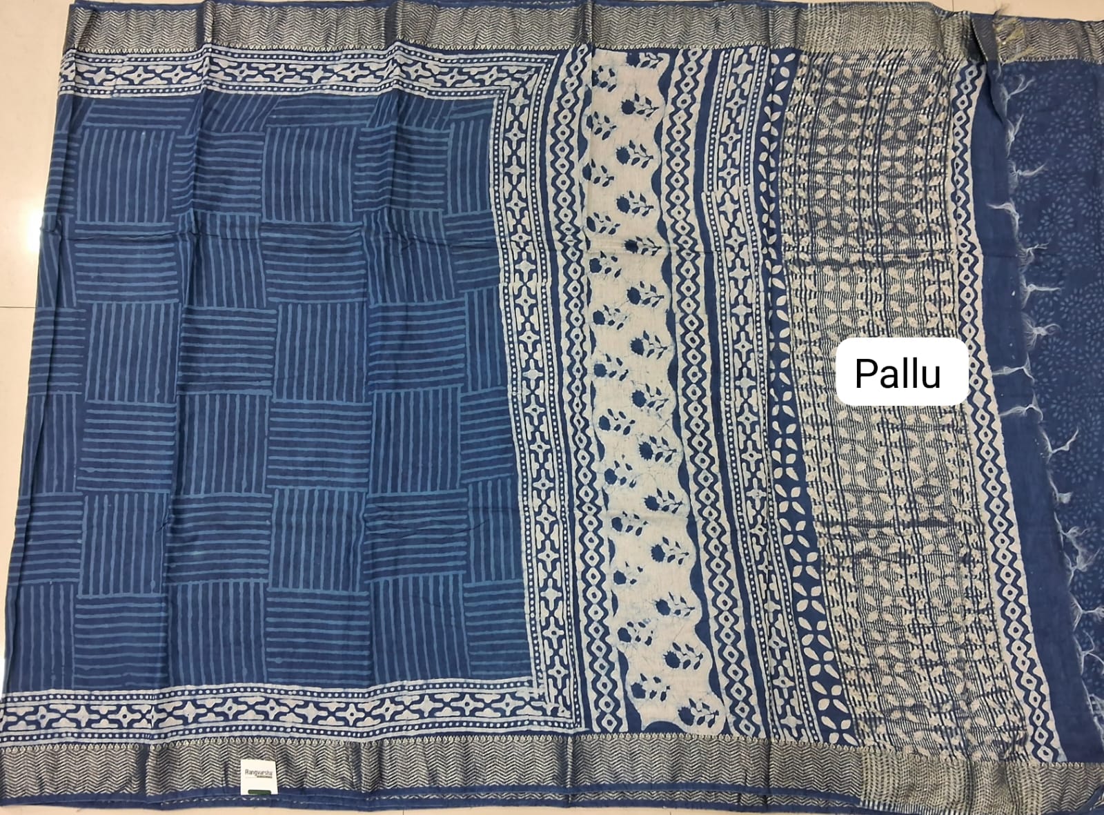 Indigo Blue Maheshwari Cotton Saree pallu