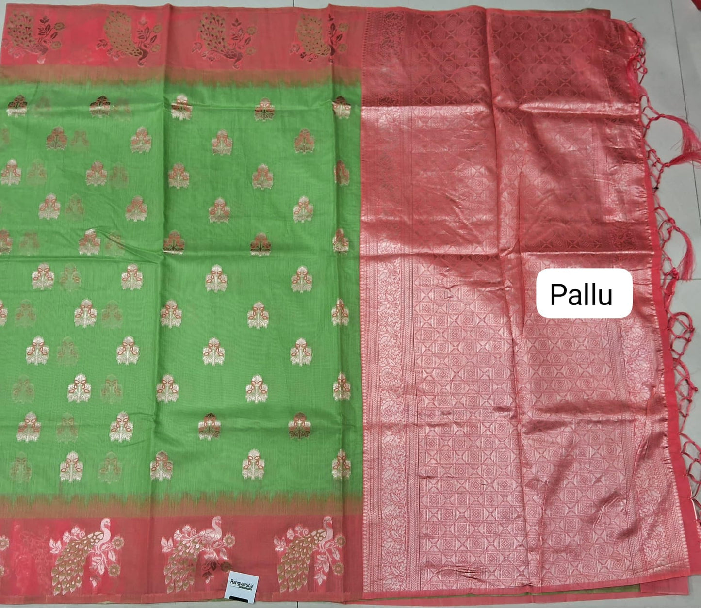 Bright Green Munga Cotton Saree pallu