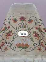 Beige Munga Cotton Saree pallu