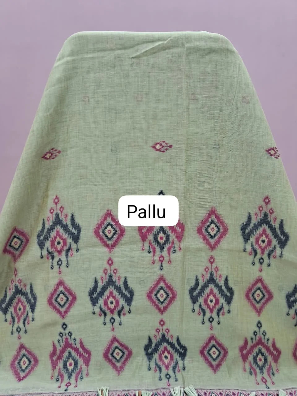 Pista Green Munga Cotton Saree pallu